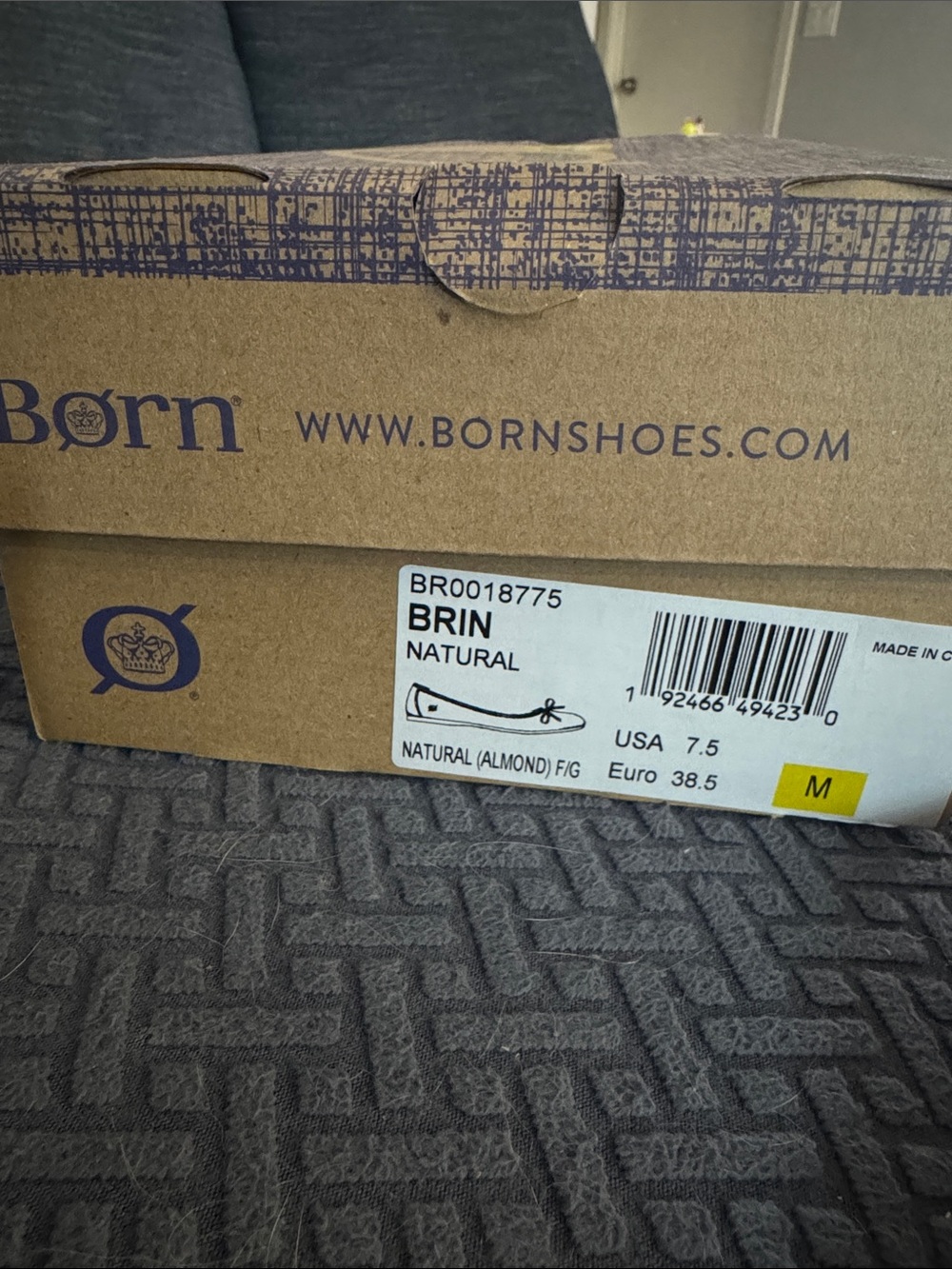 Born Brin  Women's Tan/almond Ballet Flats Size 7.5 - Picture 8 of 8